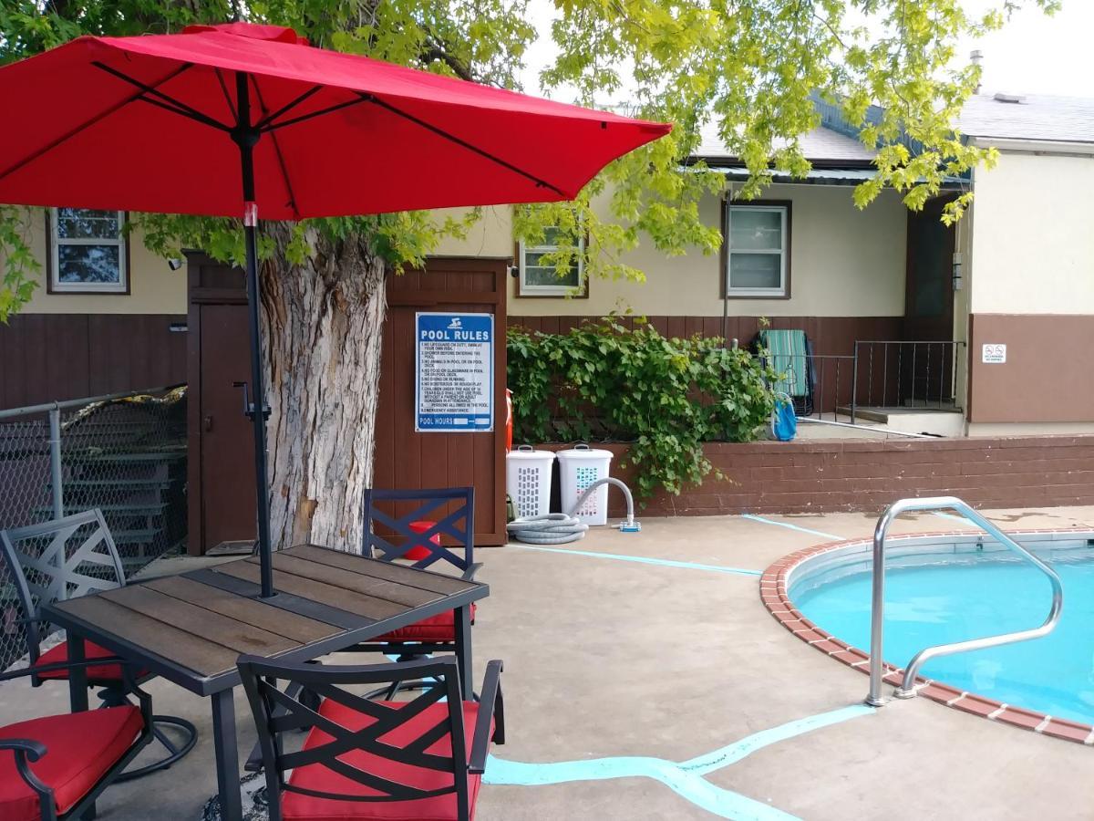 Bell'S Motor Lodge Motel - Spearfish Ngoại thất bức ảnh