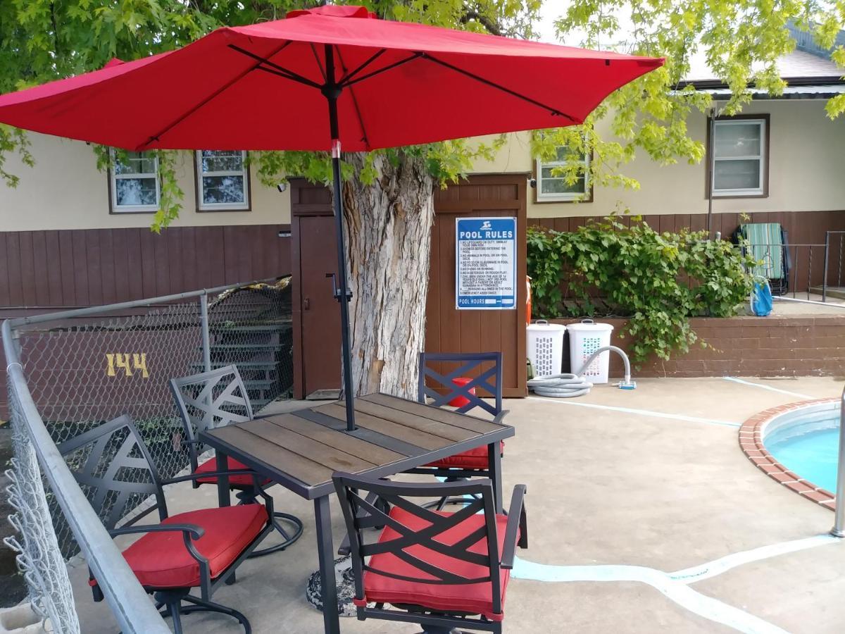 Bell'S Motor Lodge Motel - Spearfish Ngoại thất bức ảnh